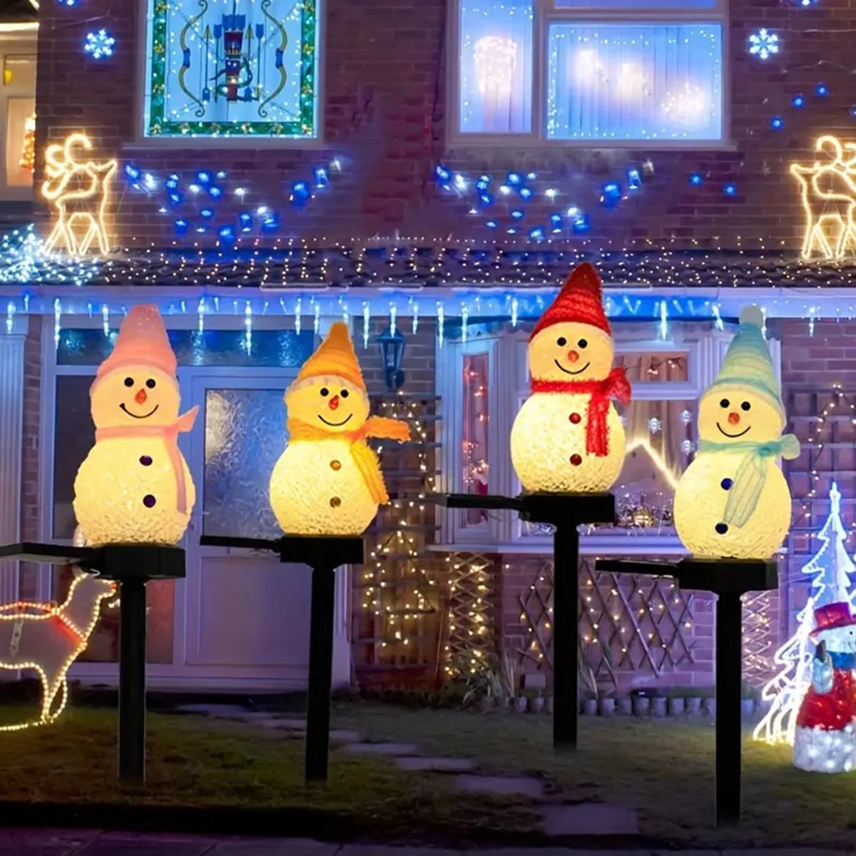 Outdoor Solar Power Xmas Lights - LED 雪だるまソーラーガーデンライト屋外地面ステークライト太陽光発電クリスマス経路ライトクリスマス芝生庭の装飾