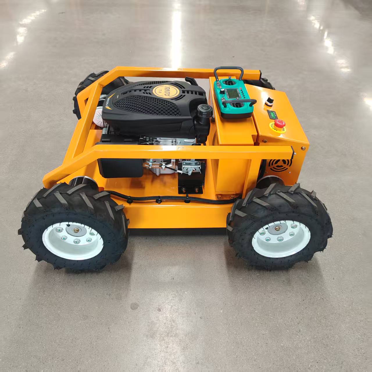 スマートリモコン式芝刈り機 — 切断幅550mm、四輪駆動、 - Lawn Mower Battery のレビューと価格