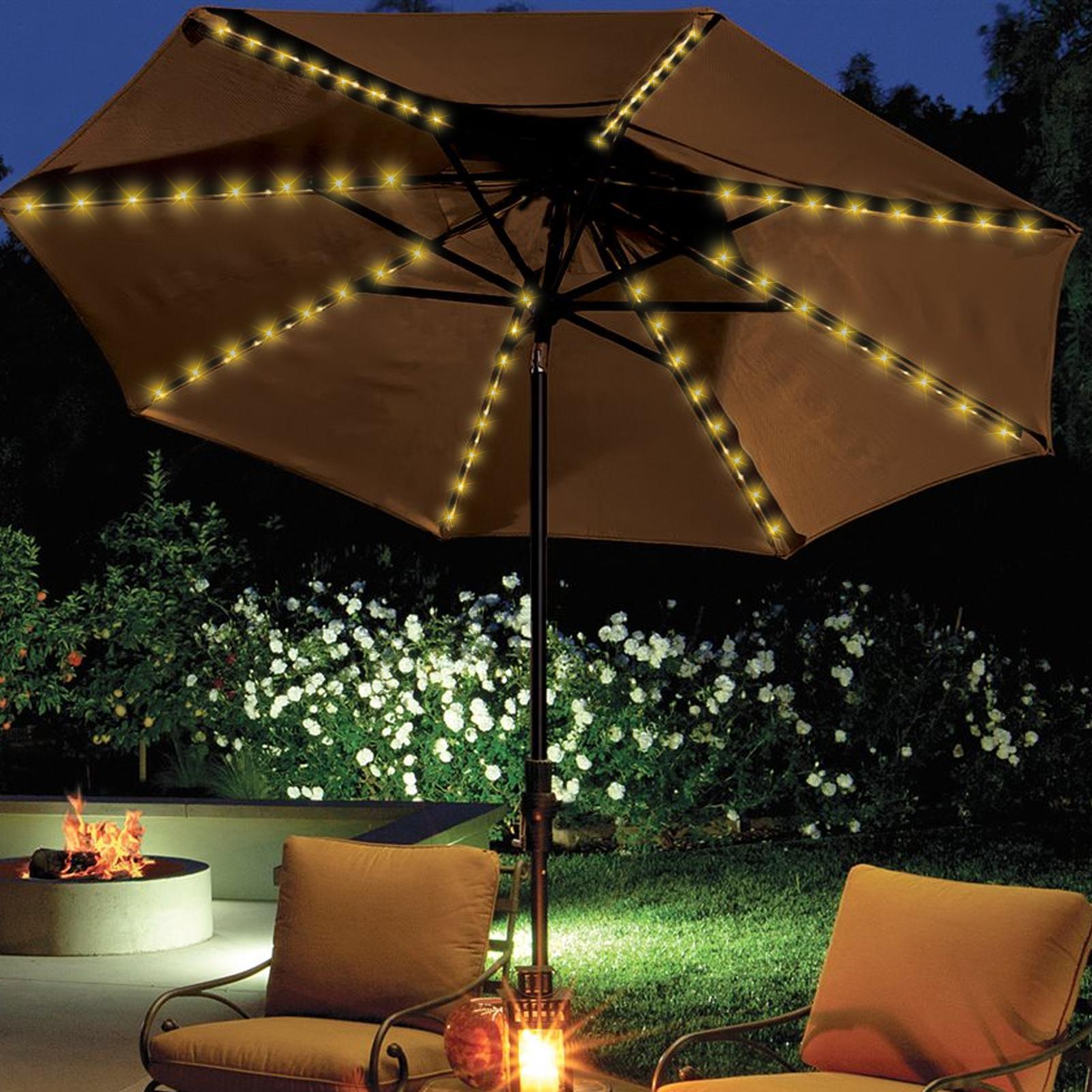 ソーラーアンブレラストリングライト 104LED パラソルス - Outdoor Power Outlet Solar のレビューと価格