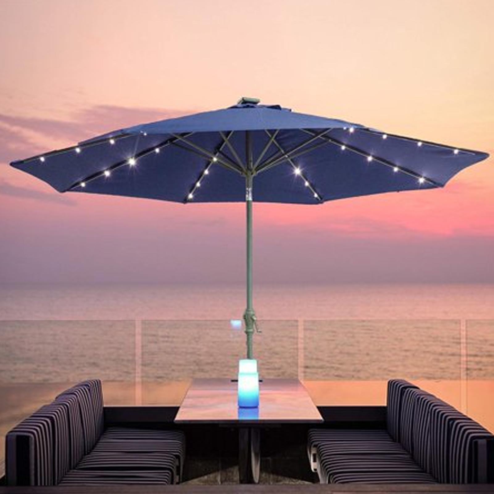 ソーラーアンブレラストリングライト 104LED パラソルス - Outdoor Power Outlet Solar のレビューと価格